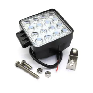 LAMPA RADNA LED 3300 Lm 48W ČETVRTASTA